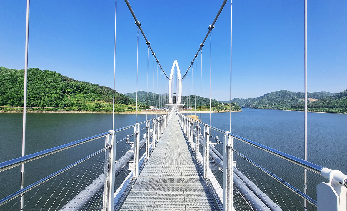 옥정호출렁다리_3.jpg