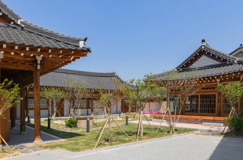 명지각 1관.jpg