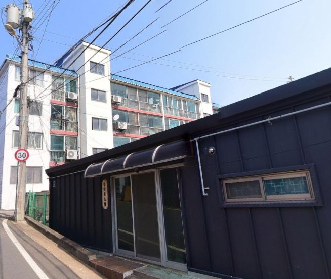 삼학 호스텔.jpg