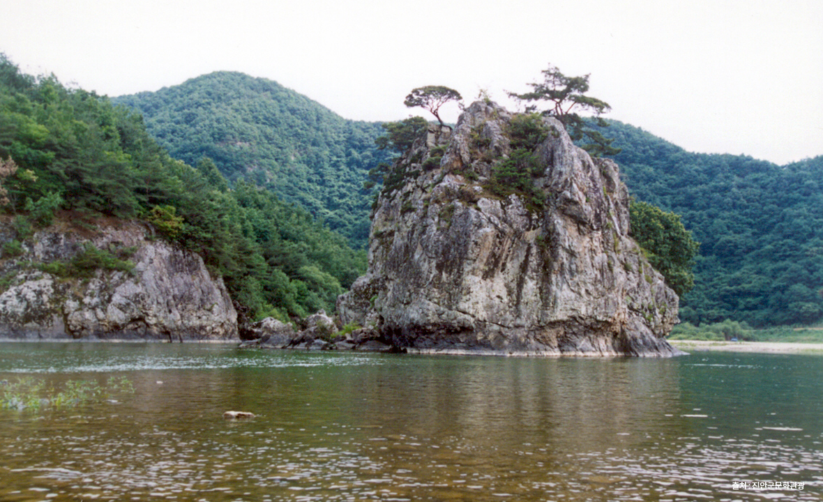 섬바위3.jpg