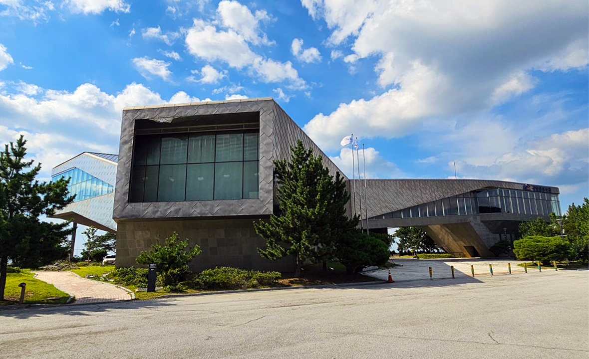 코스 중 새만금 홍보관의 대표 이미지