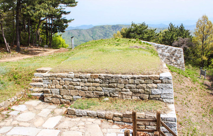 미륵산성